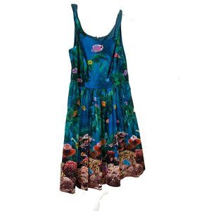 Adorable coral reef dress, size M, like new condition